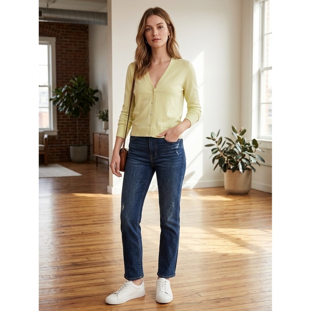 Banana Republic Womens V-Neck Button Front Cardigan Pale Yellow Knit Sweater